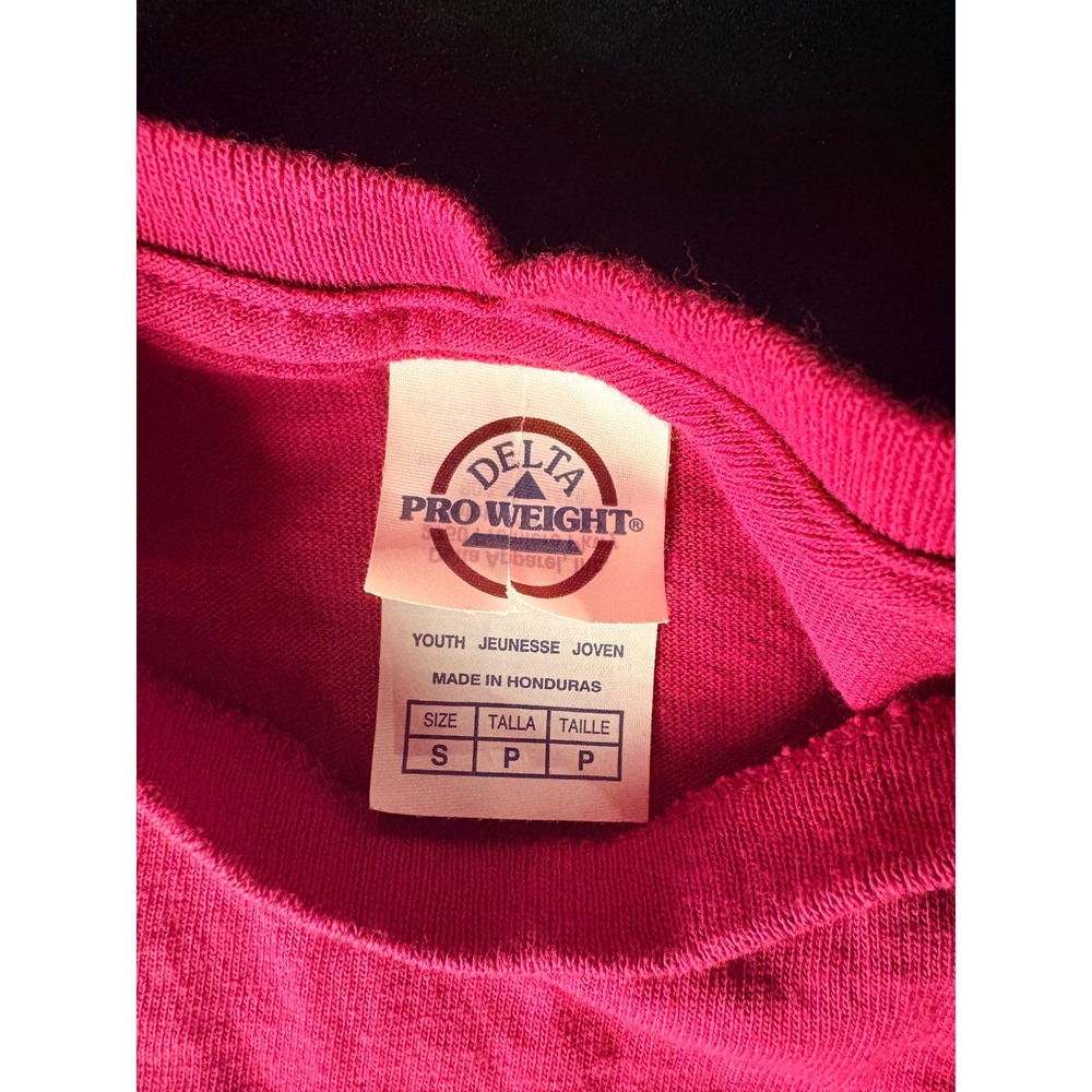 Delta Pro Weight Youth Small Pink T-Shirt 100% Cotton Short Sleeve Fuchsia 1609